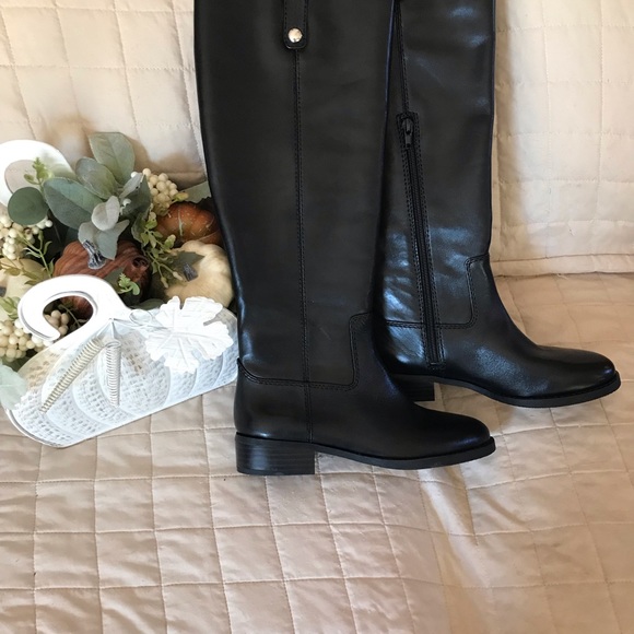 New and in immaculate condition. INC Fawne Genuine Leather black riding boots. - Picture 4 of 12